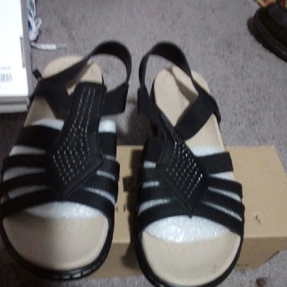 Black Strappy Comfort Sandals